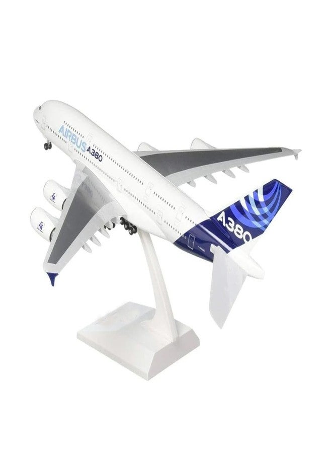 Breatoi Diecast Collectible 1:250 Scale Model Airplane (Airbus A380-30 Cm) - Image 2